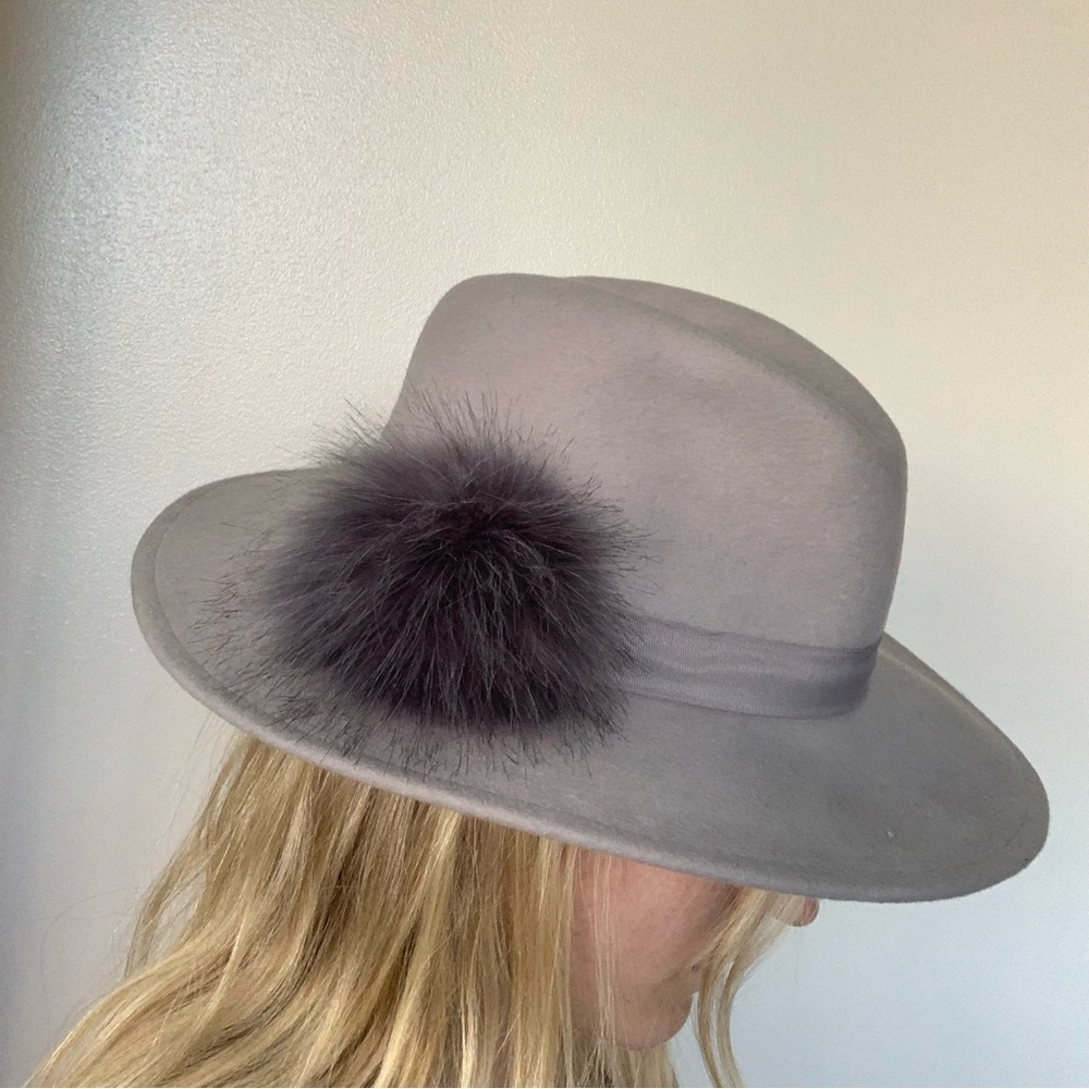 Grey Felt hat with Puff